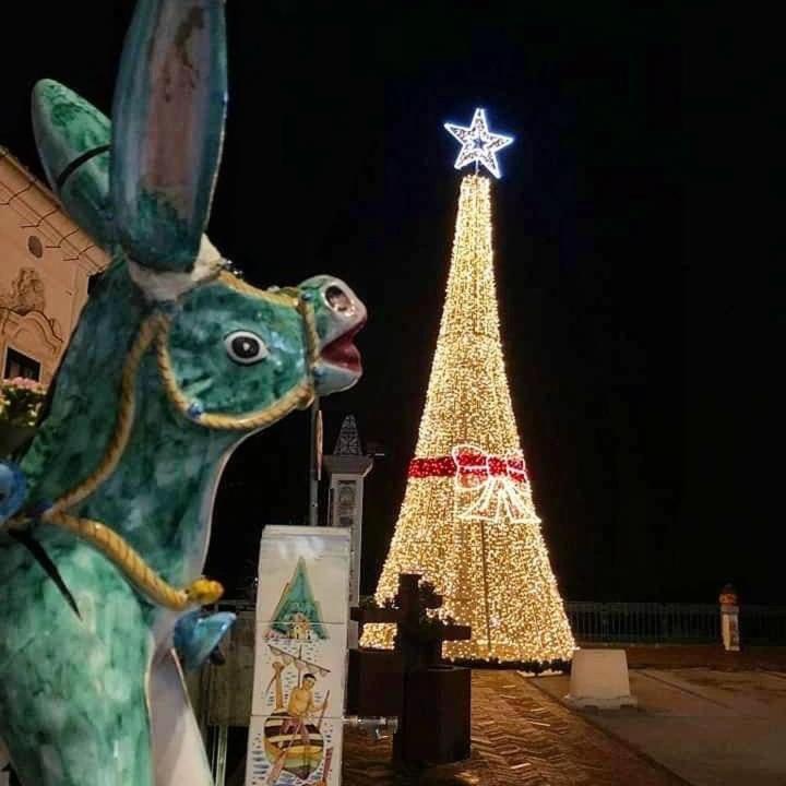 B&B Due Su Due Holiday Vietri Екстериор снимка
