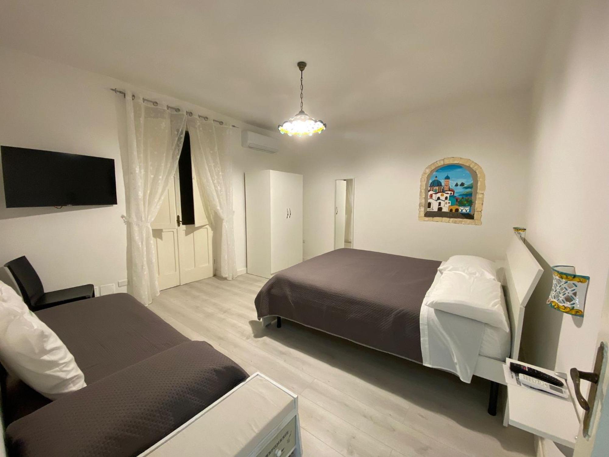 B&B Due Su Due Holiday Vietri Екстериор снимка